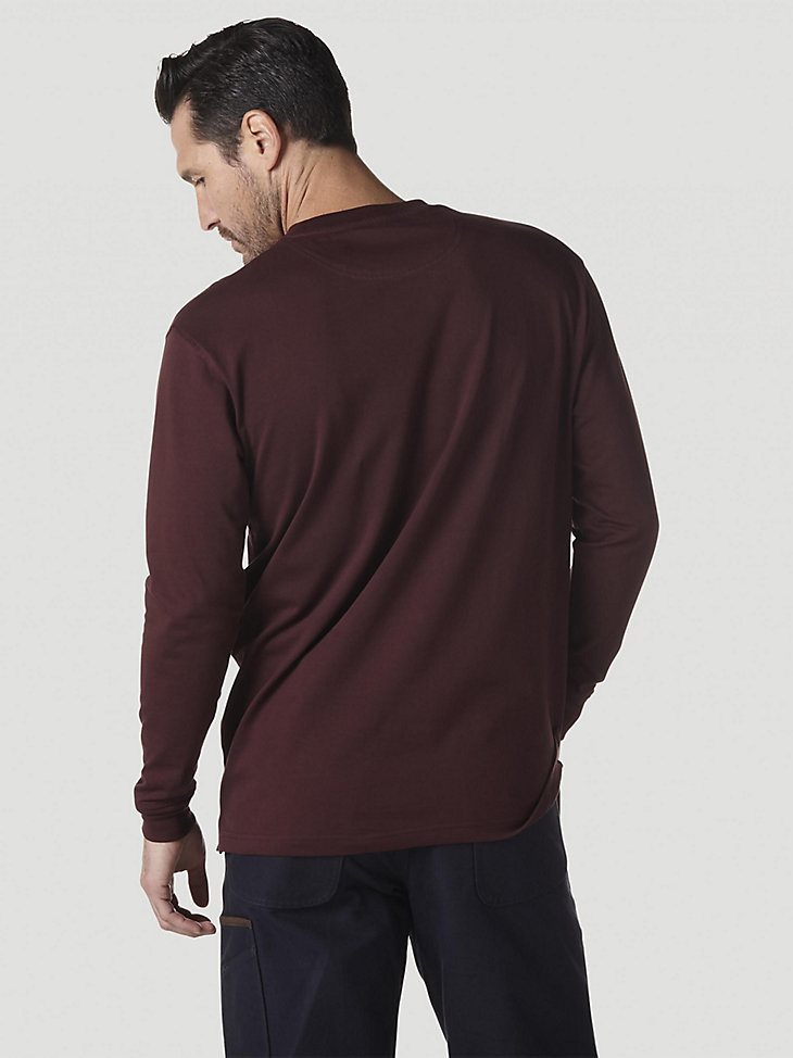 Wrangler RIGGS Workwear Long Sleeve Pocket T-Shirt in Burgundy