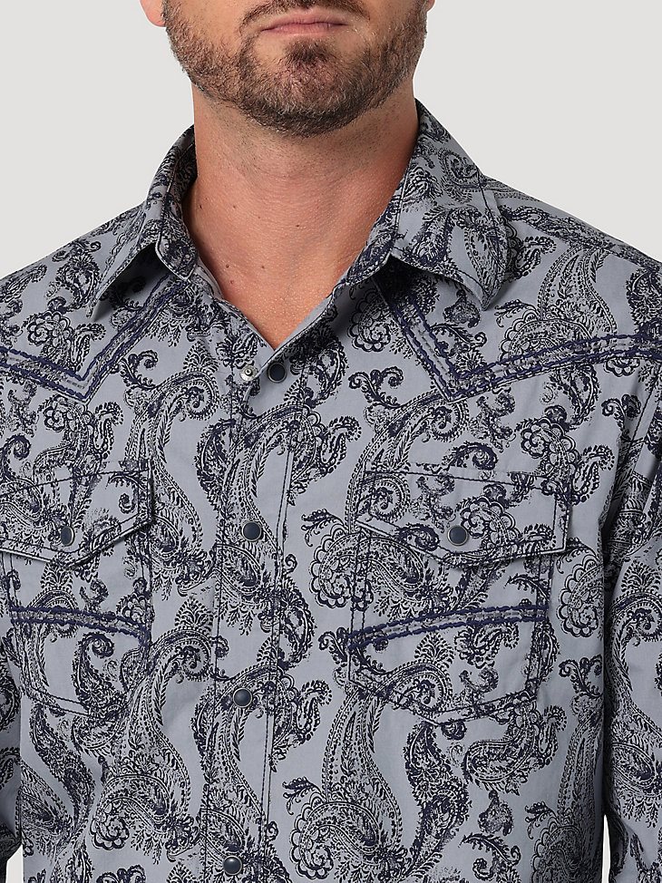 Men's Rock 47 by Wrangler Long Sleeve Embroidered Yoke Western Snap Shirt in Navy Wave