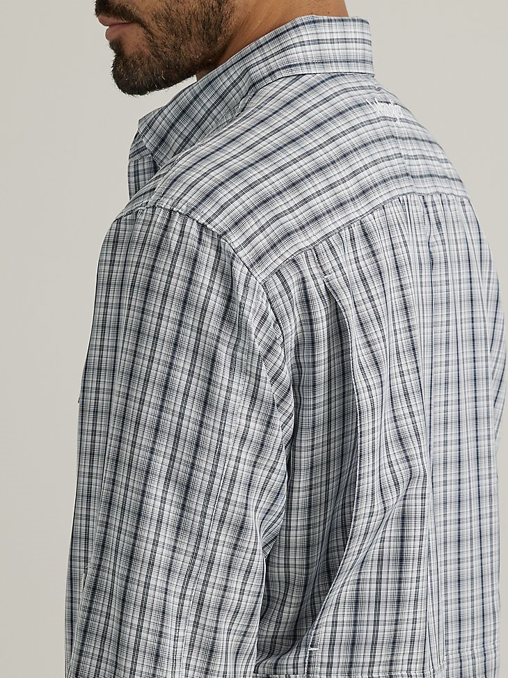Men's Performance Button Front Long Sleeve Plaid Shirt in Navy Blue