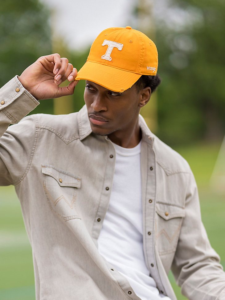 Wrangler Collegiate Distressed Vintage Baseball Cap in University of Tennessee