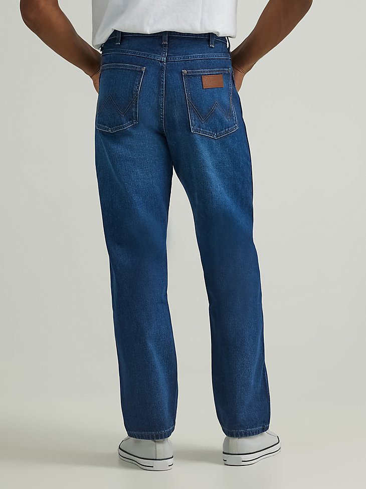 Men's Wrangler Heritage Redding Loose Fit Jean in Far Away