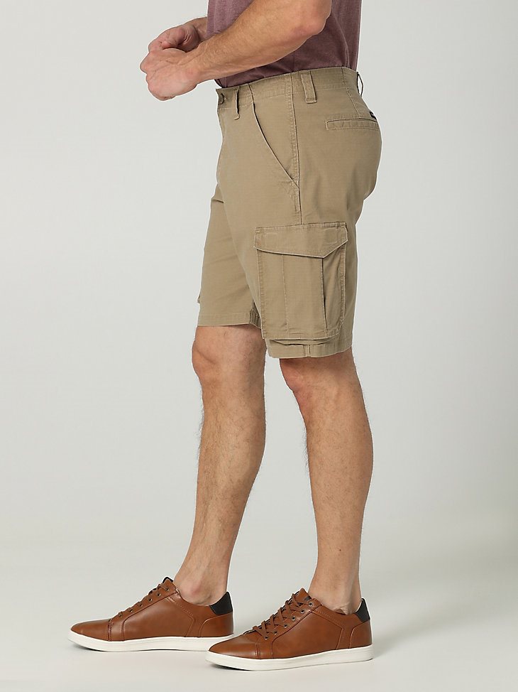 Men's Free To Stretch Ripstop Cargo Short in Petrified Oak