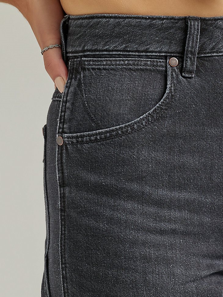 Women's Relaxed Carpenter Mom Jean in Celeste