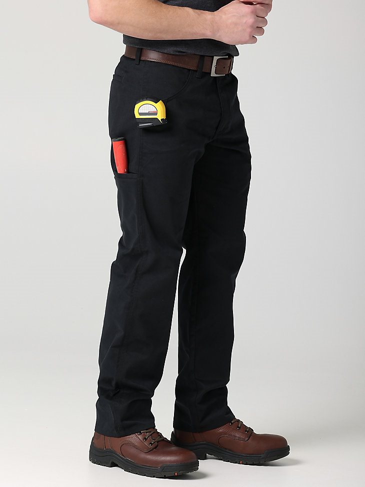 Wrangler Workwear Relaxed Straight Pant in Jet Black