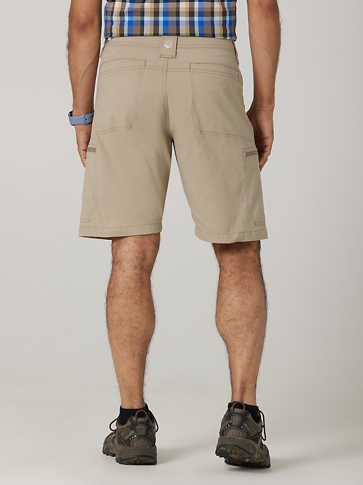 Men's Outdoor Multi Pocket Utility Short in Aluminum