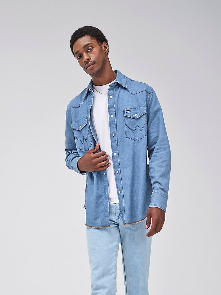 Cowboy Cut Long Sleeve Western Denim Snap Work Shirt in Stonewash