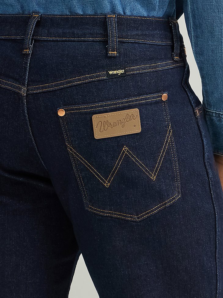 Men's Wrancher Jean in Washed Dark Blue
