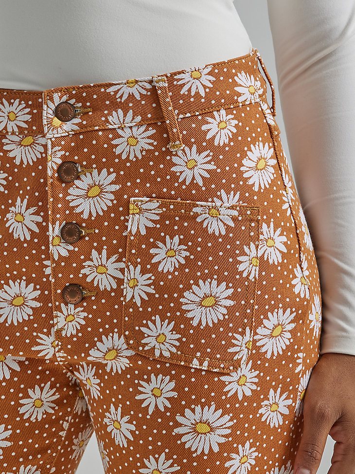 Women's Daisy High Rise Folklore Flare Jean in Dot