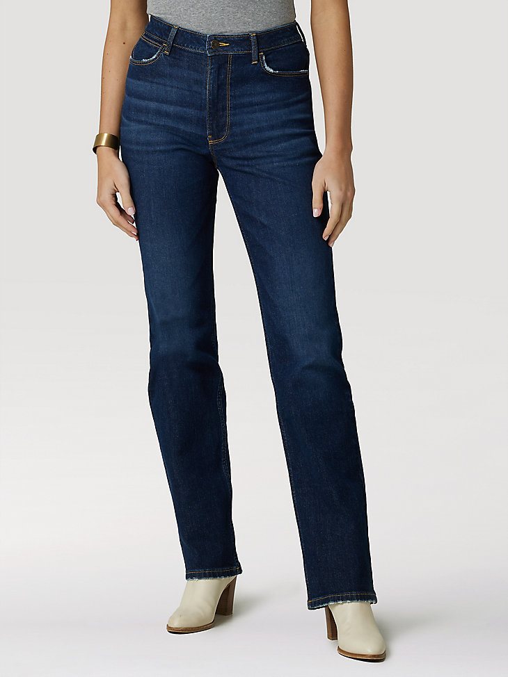 Women's Wrangler High Rise True Straight Leg Jean in Berry Dark