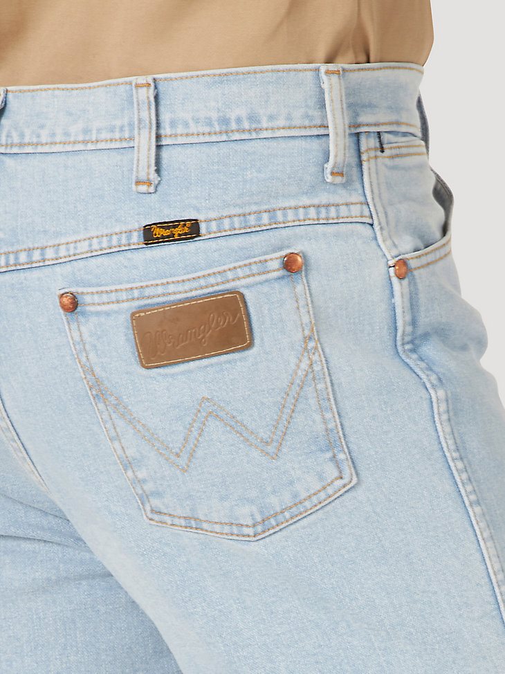 Wrangler Cowboy Cut Slim Fit Active Flex Jeans in Bleach
