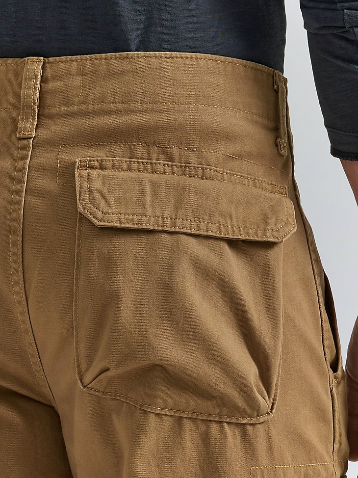 Men's Wrangler Authentics Cargo Short in Acorn