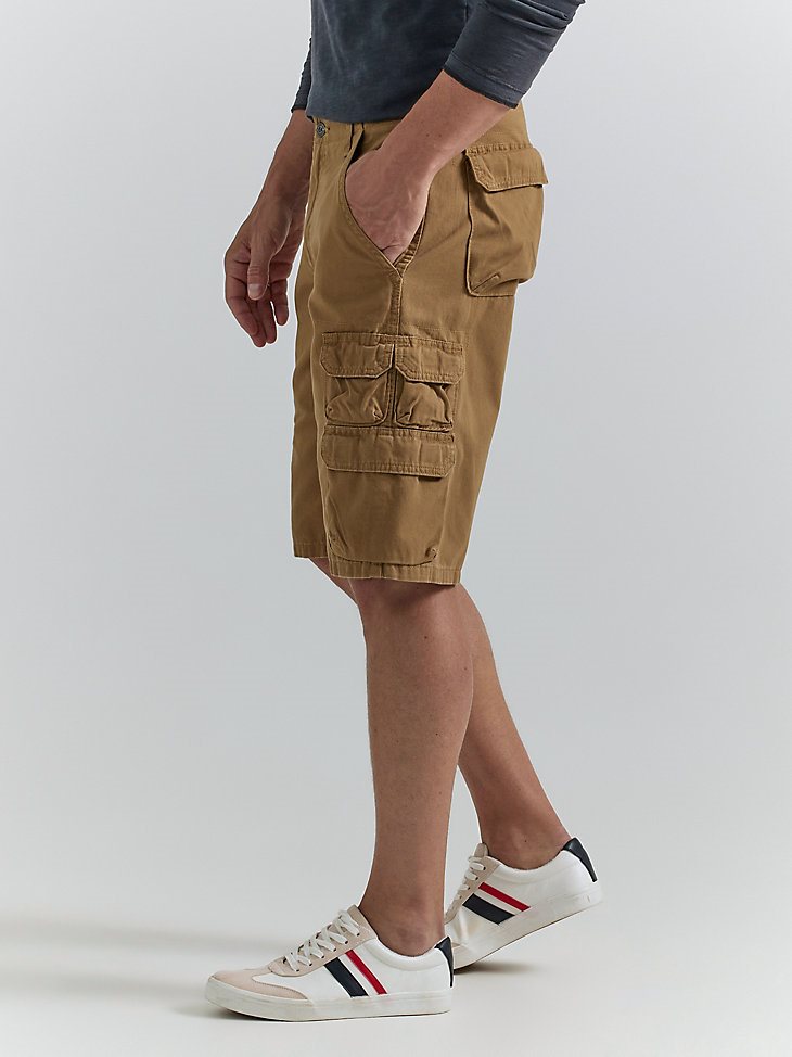 Men's Wrangler Authentics Cargo Short in Acorn