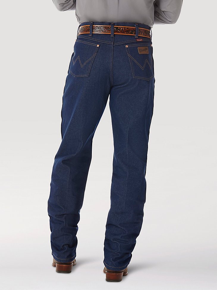 Rigid Wrangler Cowboy Cut Relaxed Fit Jean in Rigid Indigo