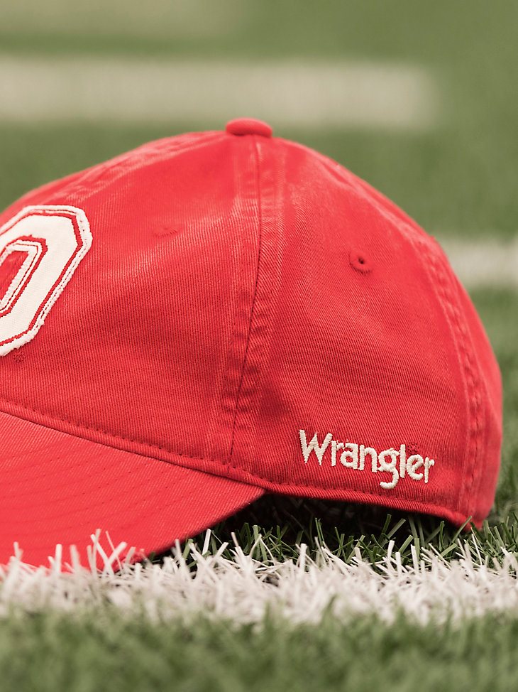 Wrangler Collegiate Distressed Vintage Baseball Cap in Ohio State