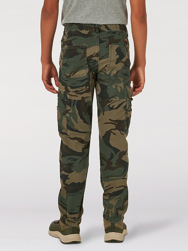 Boy's Wrangler Free To Stretch Gamer Cargo Pant (Husky) in Forest Green Camo