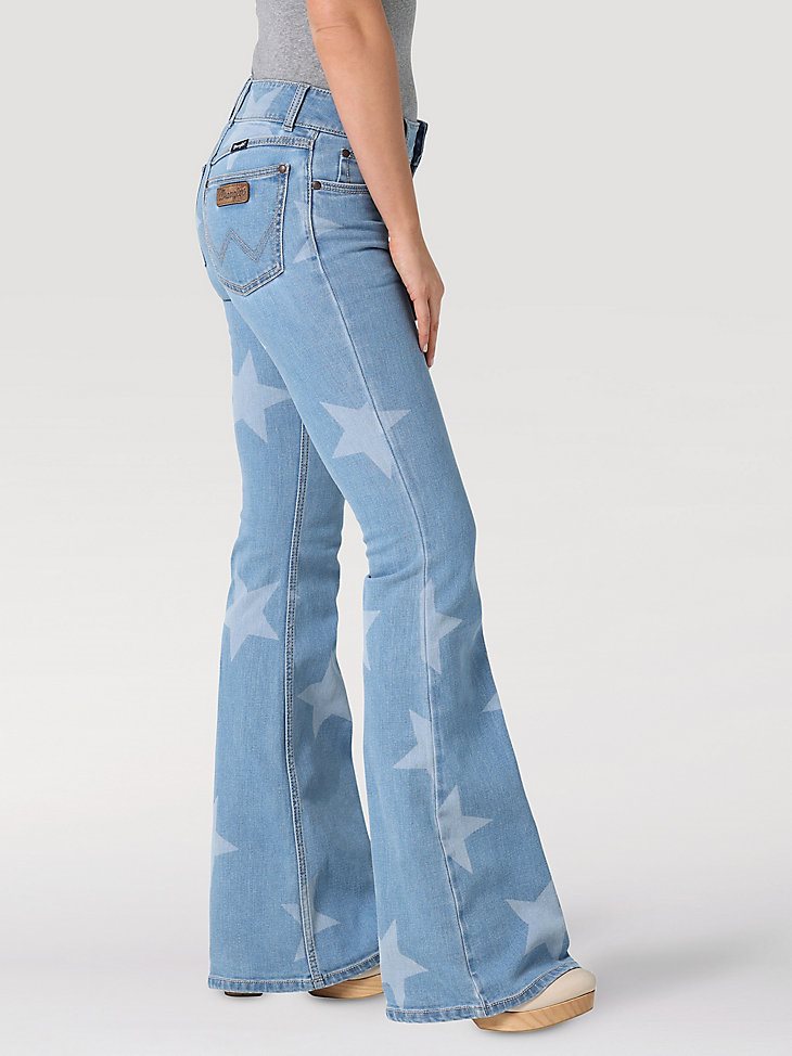Women's Wrangler Retro Mae Star Flare Jean in Alice