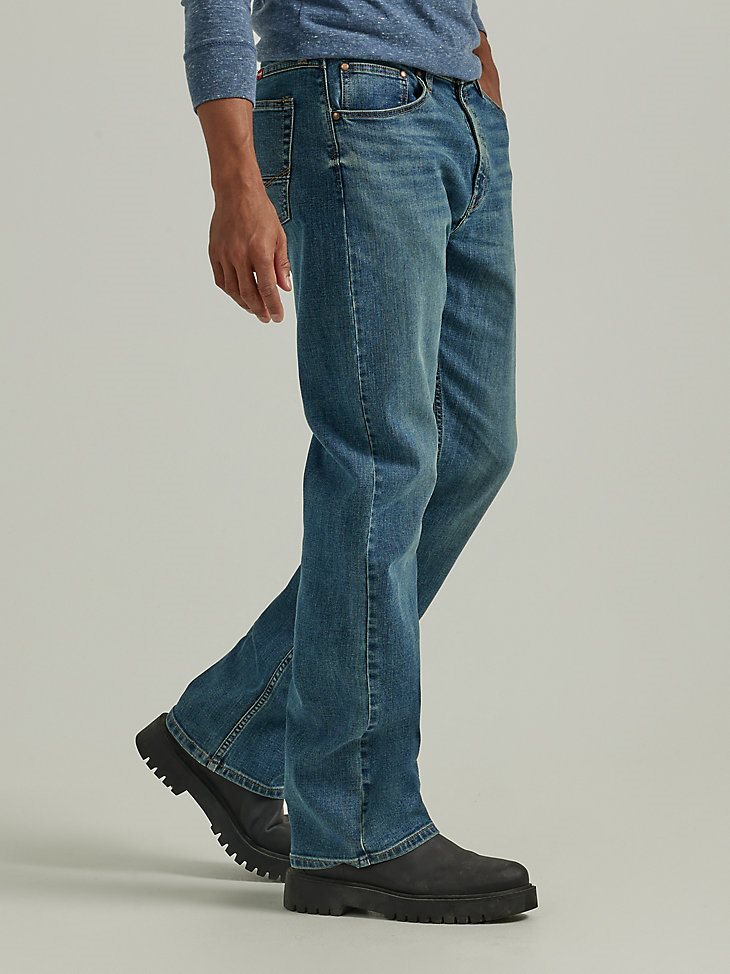 Wrangler Men's Five Star Premium Flex Relaxed Fit Bootcut Jean in Summit