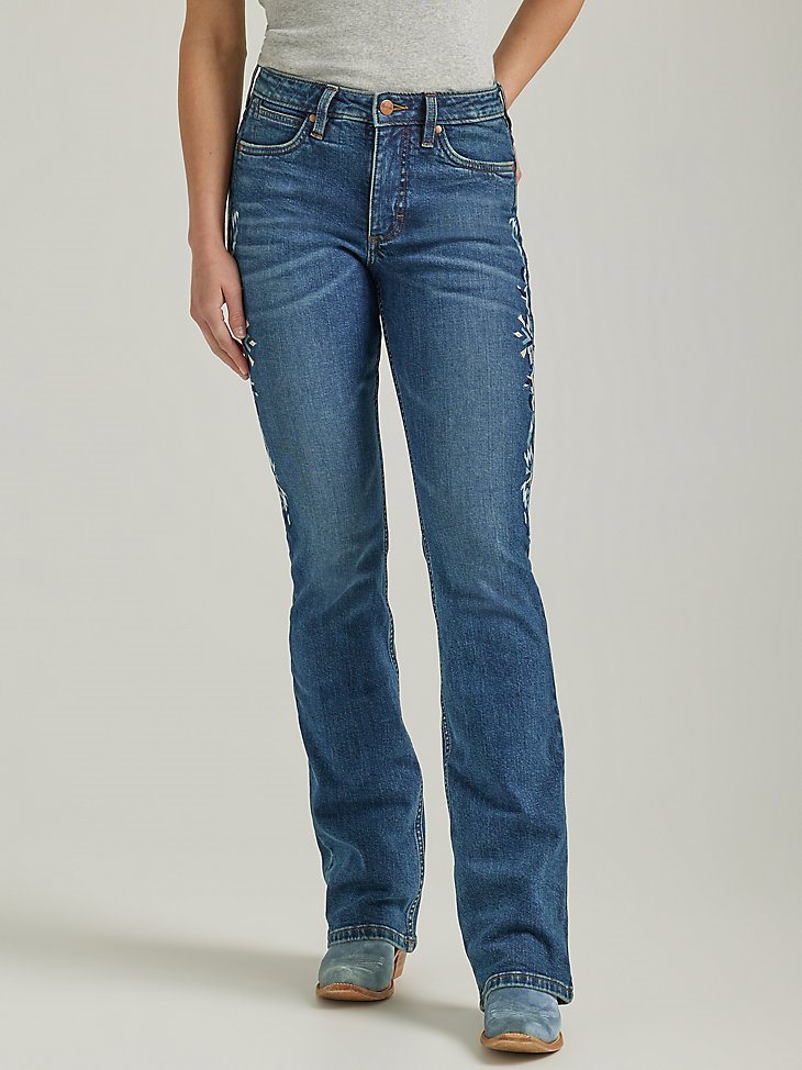 Women's Wrangler Retro Embroidered High Rise Slim Boot in Bethany