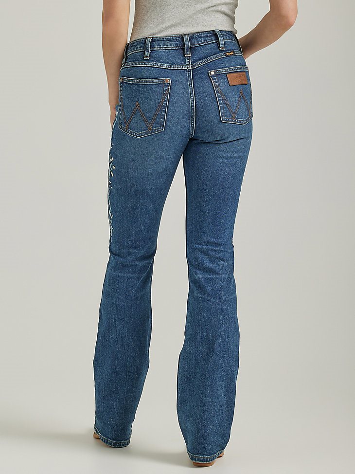 Women's Wrangler Retro Embroidered High Rise Slim Boot in Bethany
