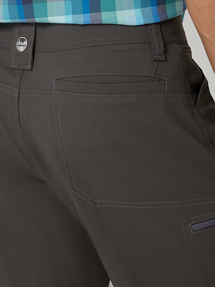 Men's Outdoor Performance Utility Short in Smoke