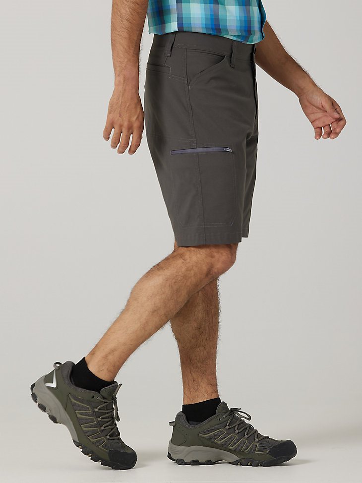 Men's Outdoor Performance Utility Short in Smoke