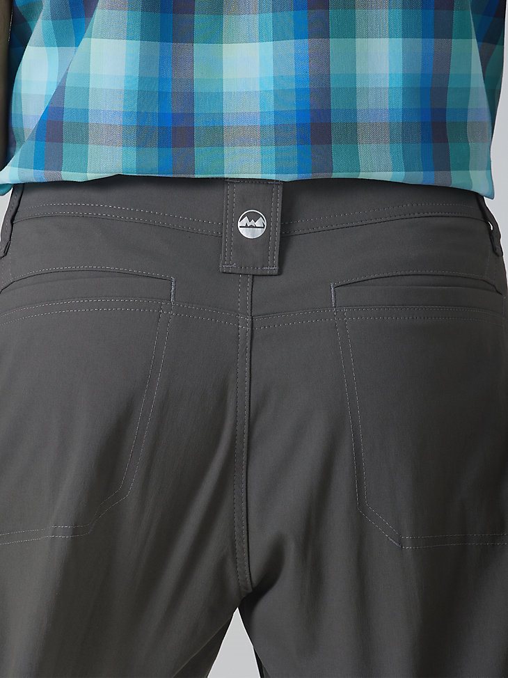 Men's Outdoor Performance Utility Short in Smoke