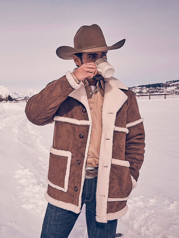 Men's Wrangler Sherpa Contrast Cowboy Jacket in Helzer