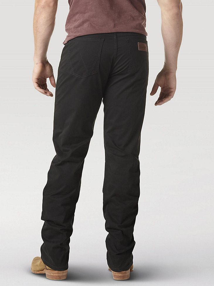 Men's Wrangler Retro Slim Fit Straight Leg Pant in Black