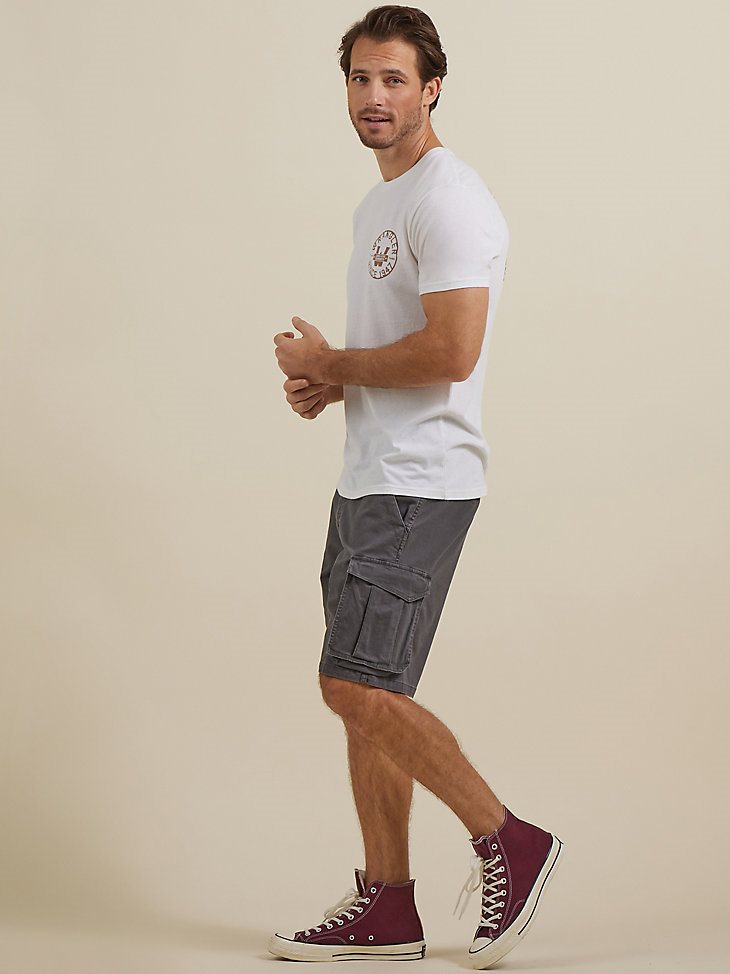 Men's Stretch Herringbone Cargo Short in Asphalt