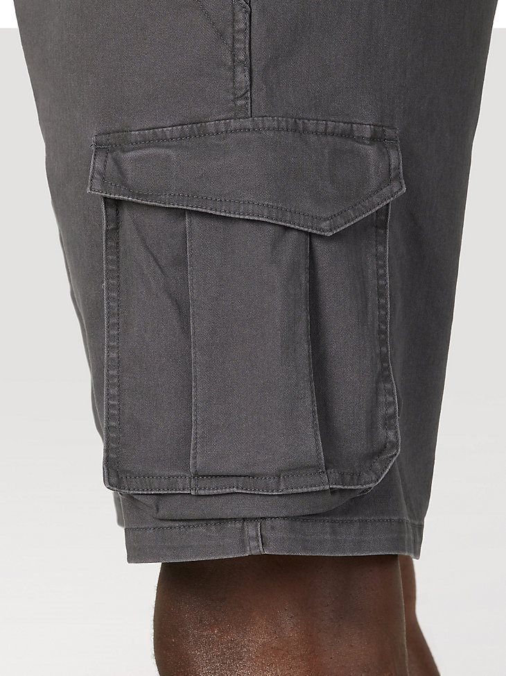 Men's Stretch Herringbone Cargo Short in Asphalt