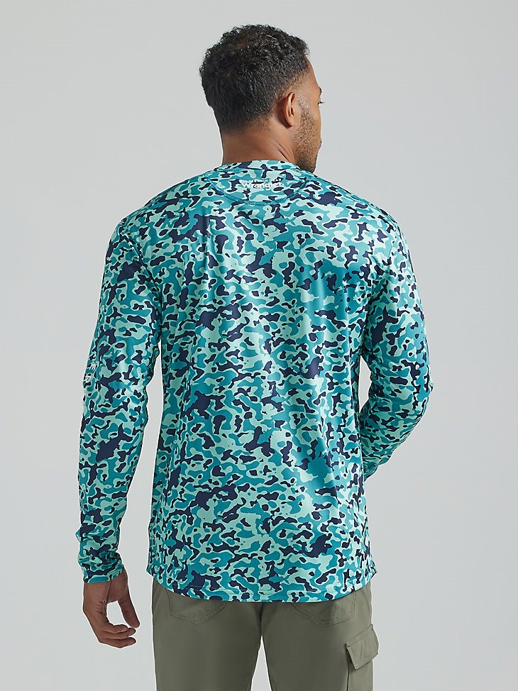 ATG By Wrangler Angler Men's Performance Sun T-Shirt in Ocean Camo