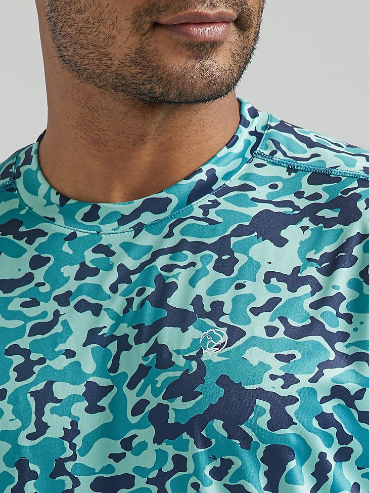 ATG By Wrangler Angler Men's Performance Sun T-Shirt in Ocean Camo