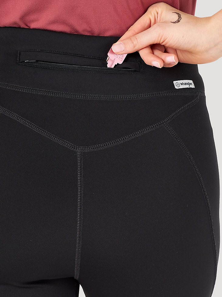 ATG by Wrangler Women's Cargo Leggings in Black