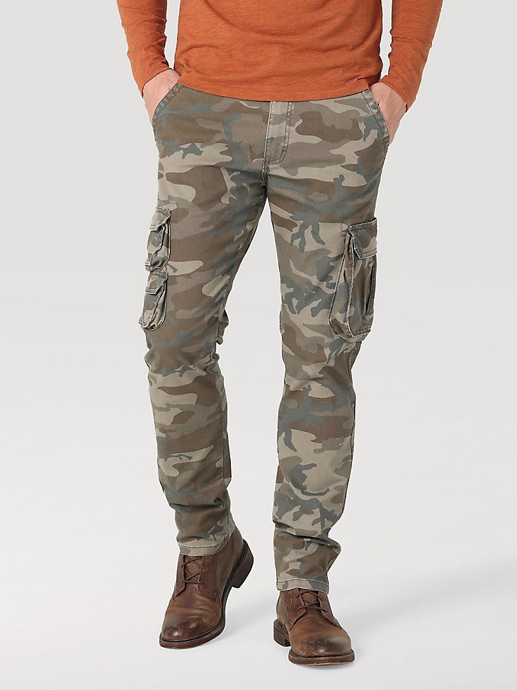 Men's Wrangler Flex Tapered Cargo Pant in Brown Jungle Camo