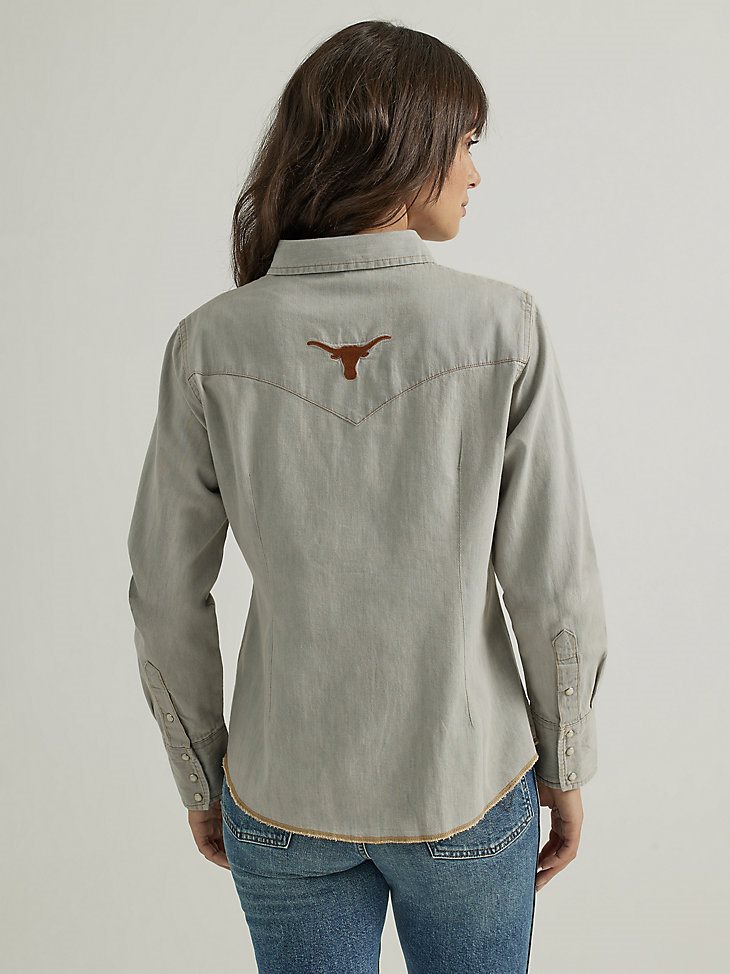 Women's Wrangler Collegiate Long Sleeve Western Snap Shirt in University of Texas