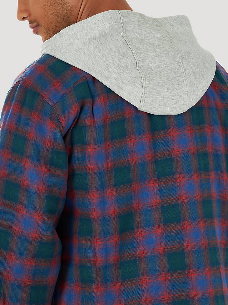 Men's Wrangler Authentics Quilted Flannel Shirt Jacket in Blue/Red