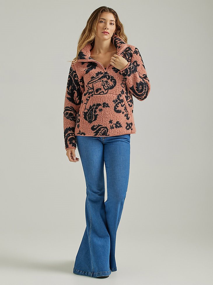 Women's Wrangler Retro Cowboy Hat Sherpa Pullover in Ash Rose