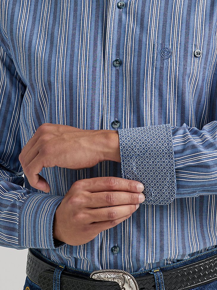 Wrangler George Strait Long Sleeve Button Down One Pocket Shirt in Periwinkle Stripe