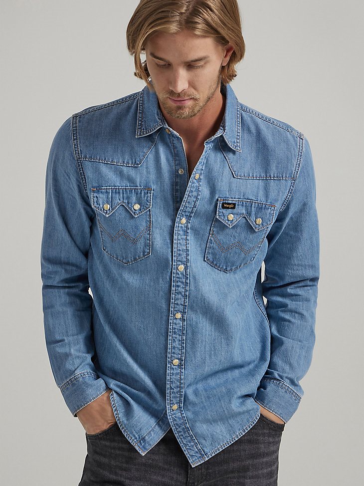 Men's Denim Western Snap Shirt in Light Wash