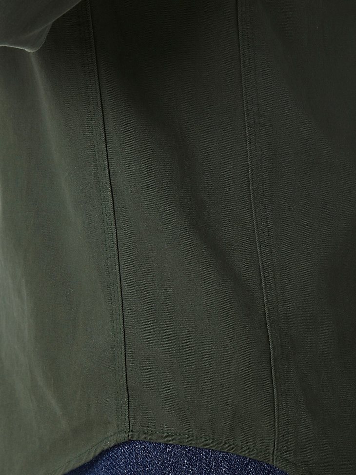 Wrangler RIGGS Workwear Long Sleeve Button Down Solid Twill Work Shirt in Forest Green