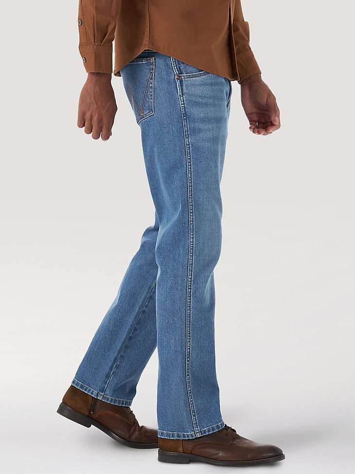 Men's Flex Weather Anything Slim Straight Fit Jean in Weft