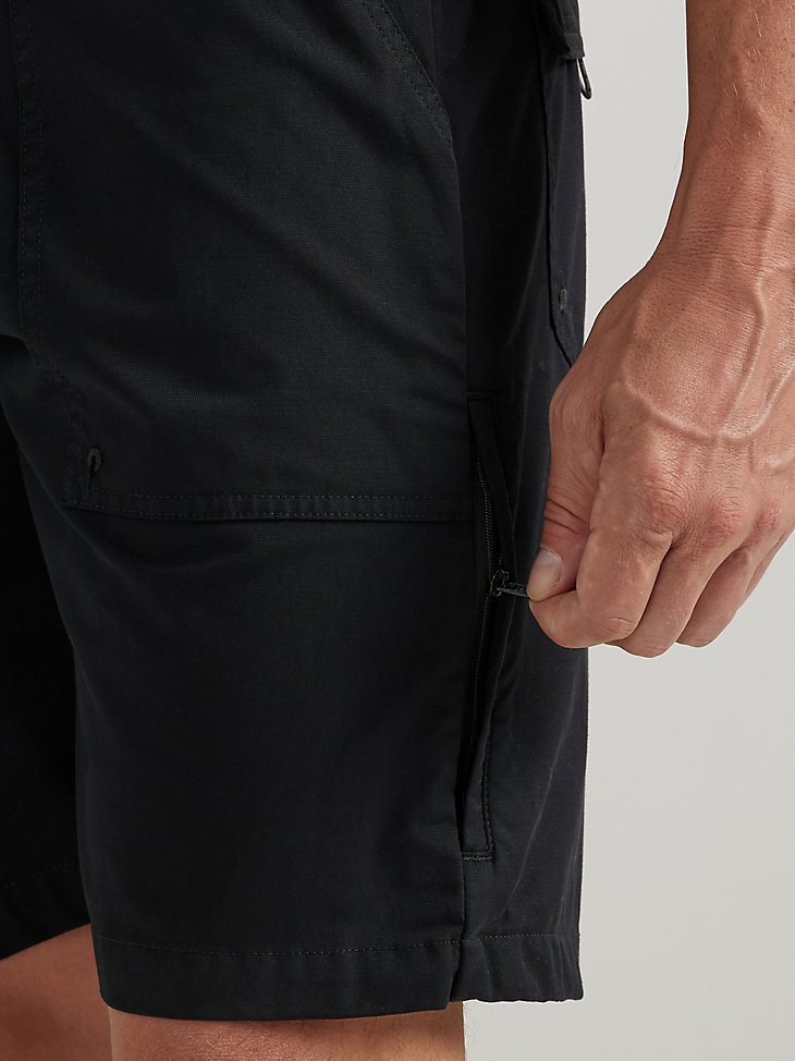Men's Outdoor Seneca Short in Jet Black
