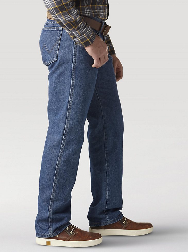 Wrangler Rugged Wear Relaxed Fit Jean in Antique Indigo