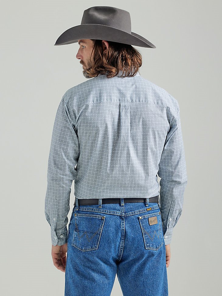 Men's George Strait Long Sleeve Two Pocket Button Down Print Shirt in Grey