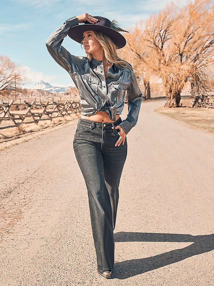 Women's Wanderer High Rise Flare Jean in Magic