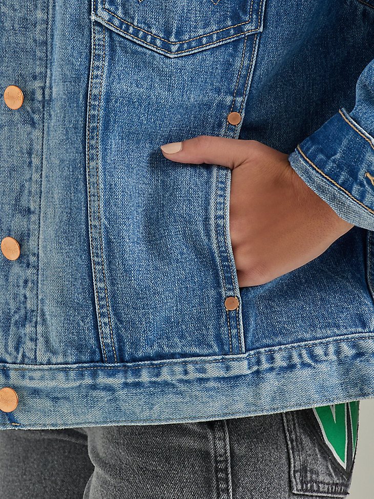 Women's Heritage Jumbo Trucker Jacket in Sukie