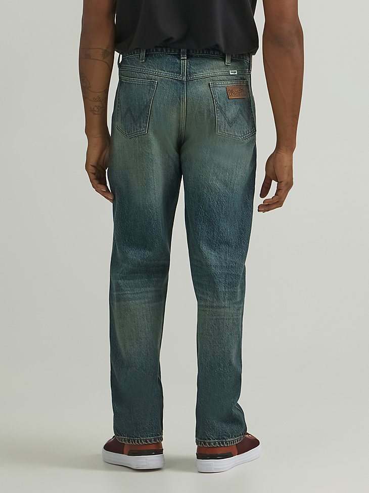 Men's Destructed Loose Fit Jean in Idioteque