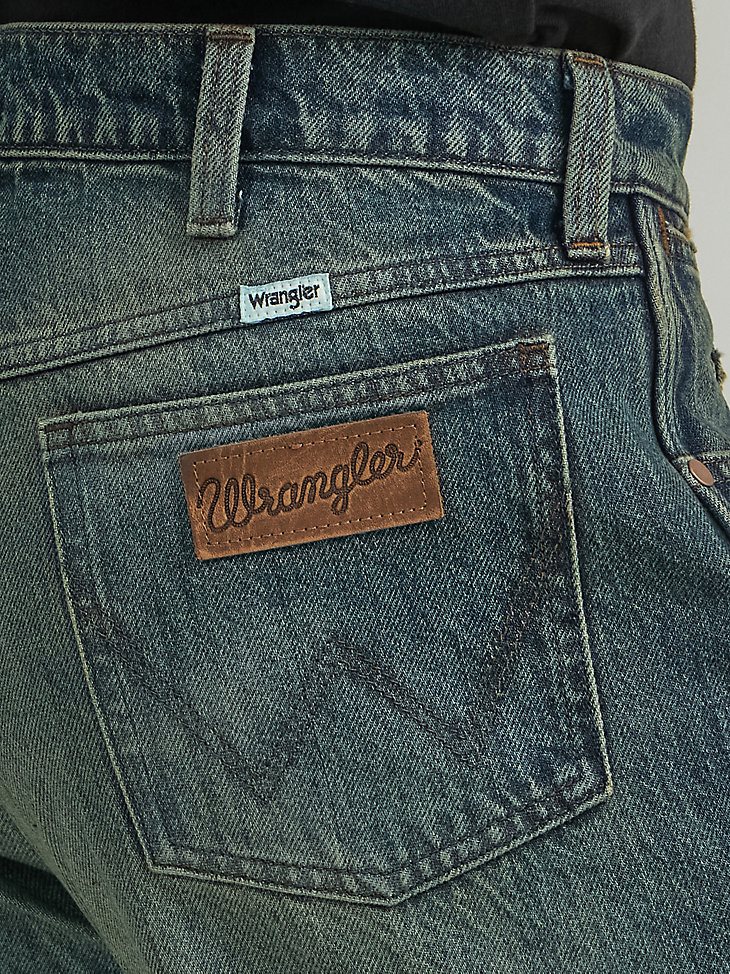 Men's Destructed Loose Fit Jean in Idioteque