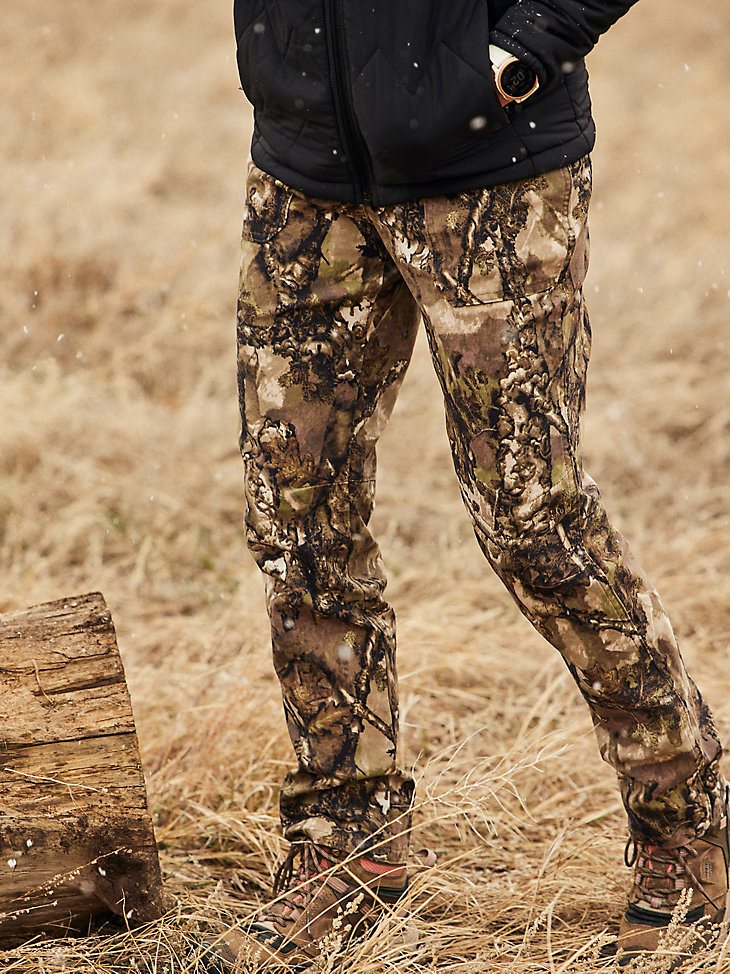 ATG Wrangler Hunter Women's Sierra Slim Pant in Warmwoods Camo