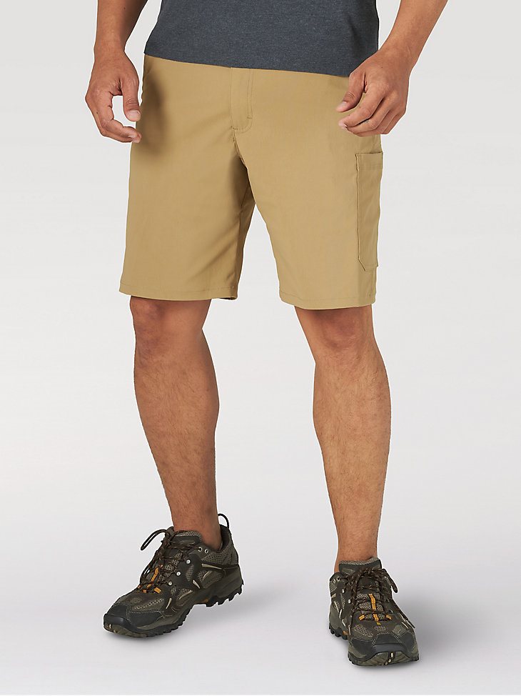 Men's Outdoor Performance Utility Short in Elmwood